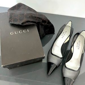Gucci Mesh side patent leather pumps